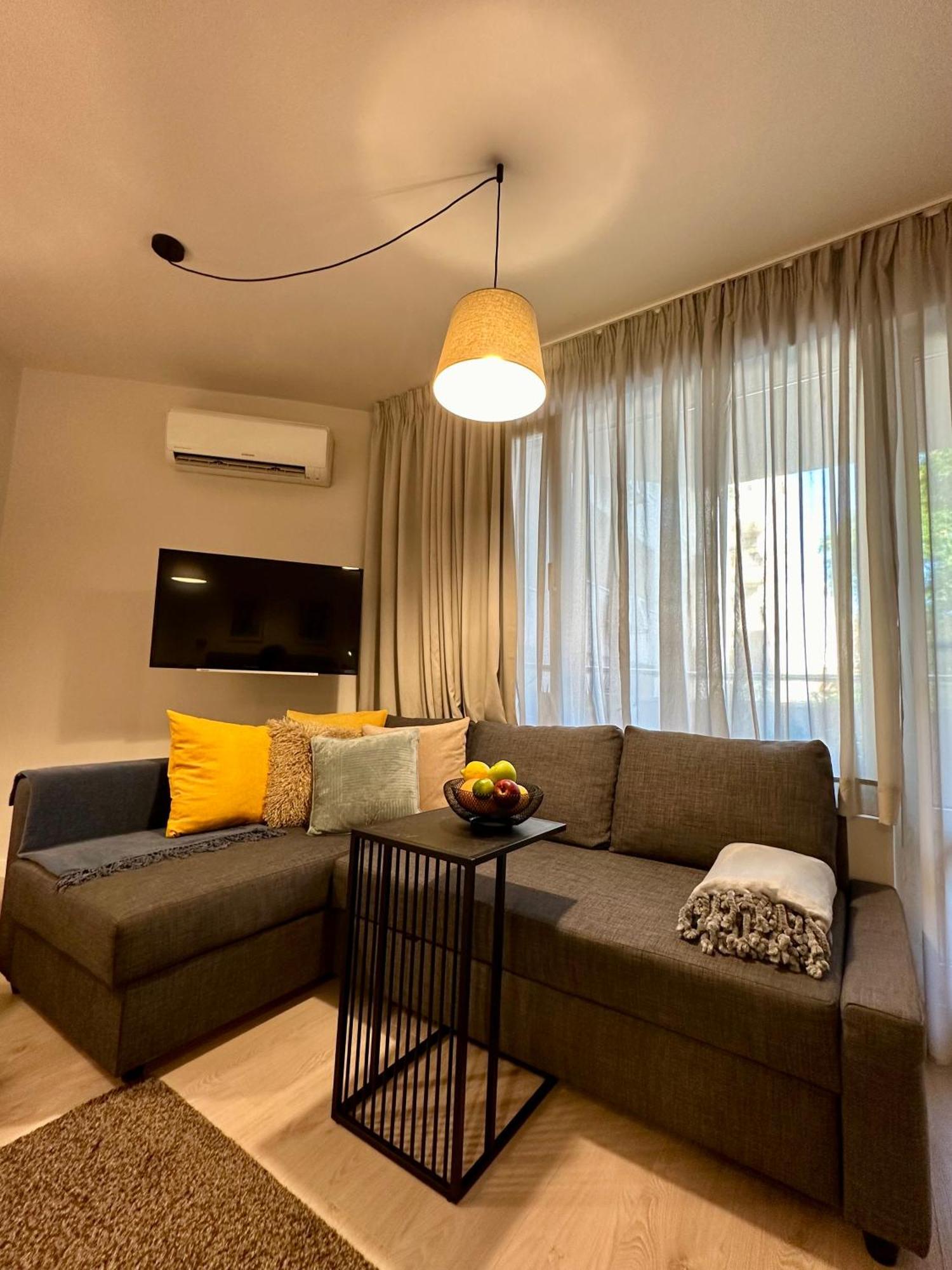Serenity Studio Burgas City Eksteriør billede