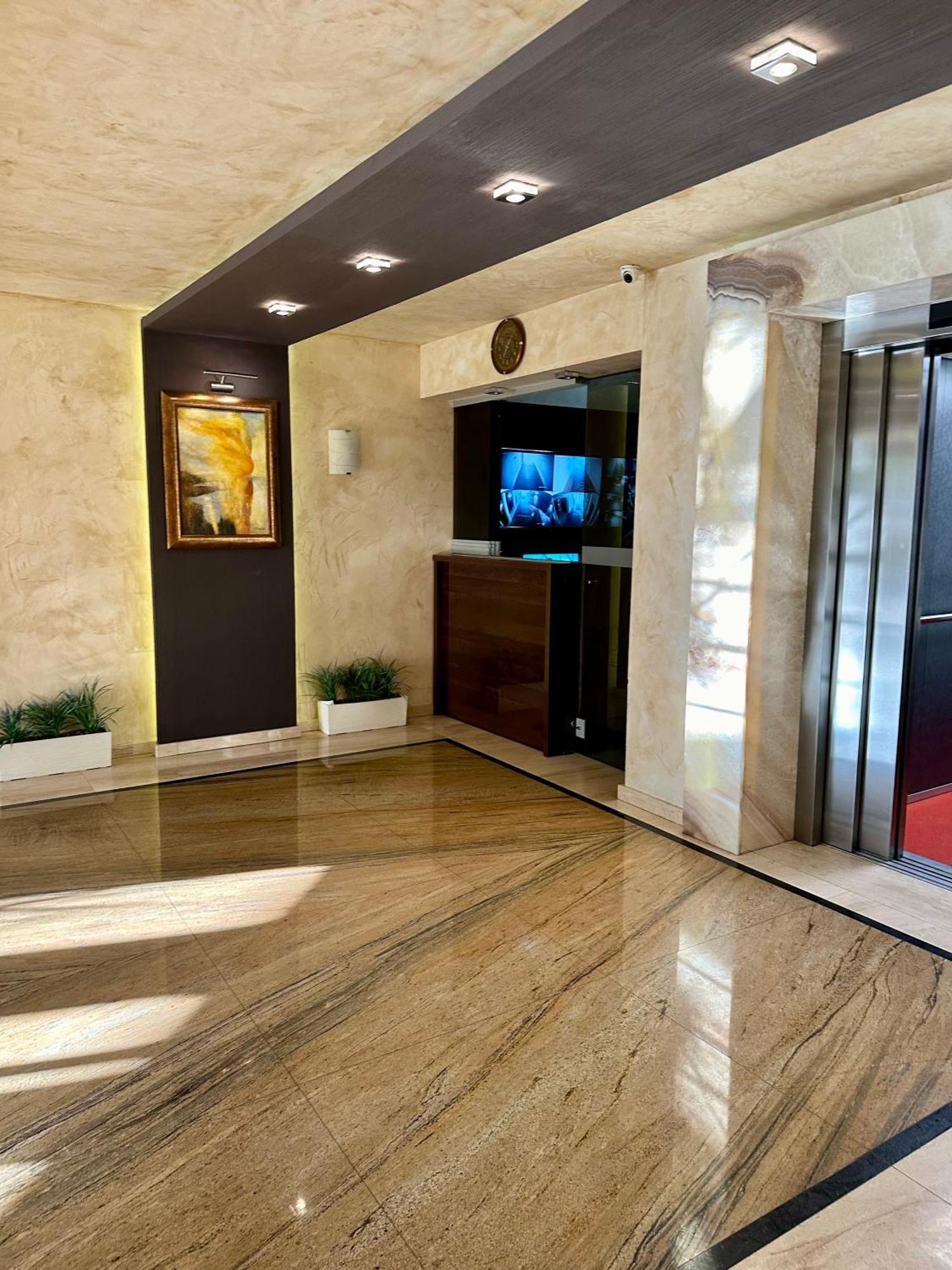 Serenity Studio Burgas City Eksteriør billede
