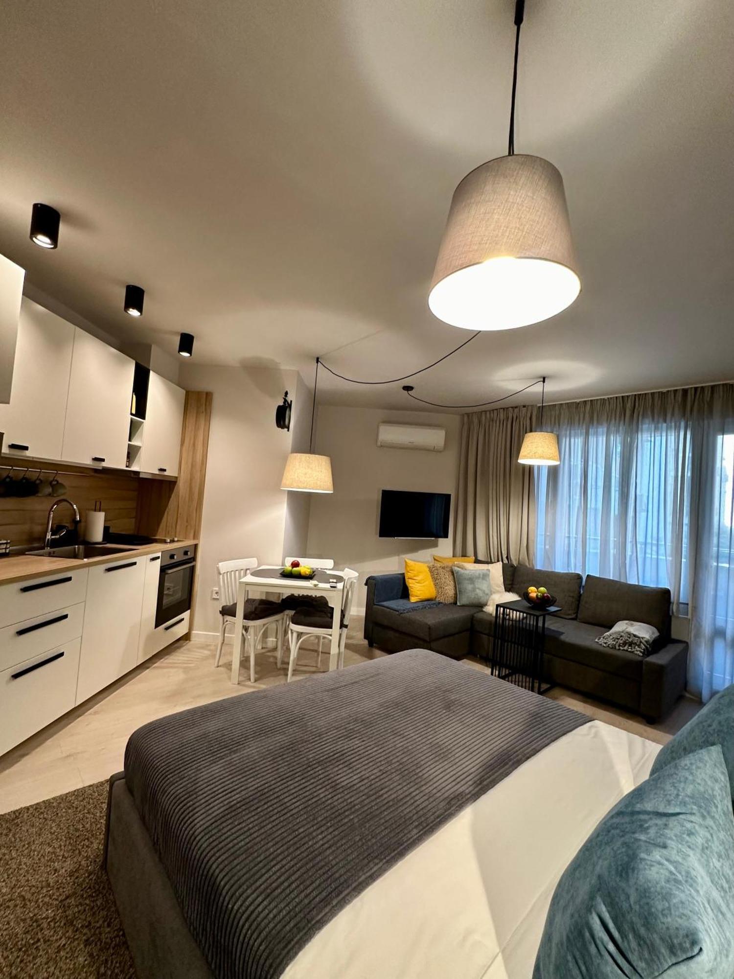 Serenity Studio Burgas City Eksteriør billede